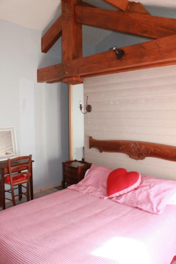 Belle Maison De Montagne Casteil Экстерьер фото